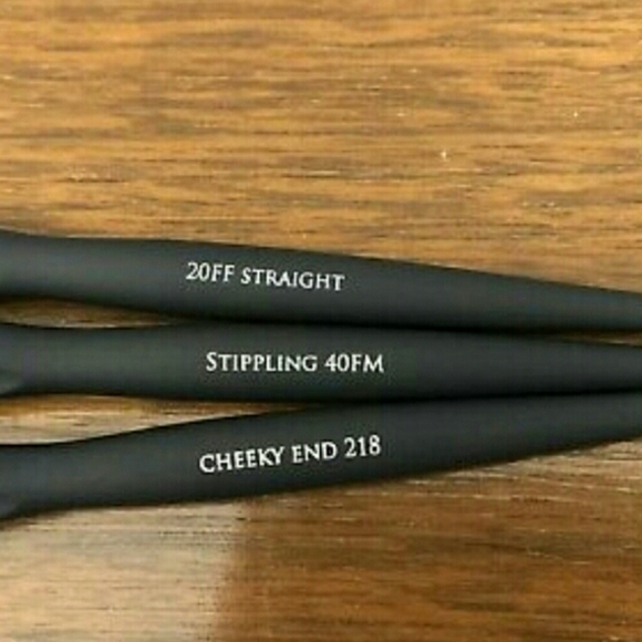 FARAH - Brush Trio - Picture 5 of 6